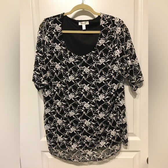 Black, Embroidered Lace Pullover Blouse Sz 2x - Picture 1 of 4